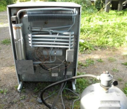 Homemade gas refrigerator