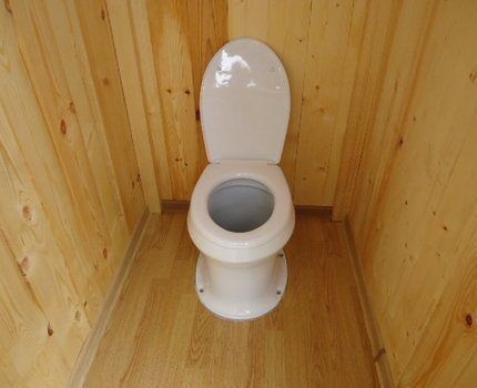 Plastové WC sedadlo