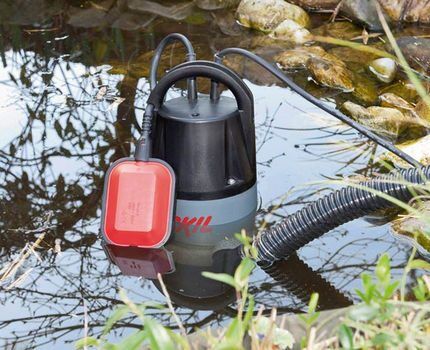 Pompe de vidange avec interrupteur à flotteur