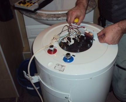 Reparatie van waterverwarmer