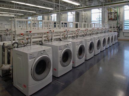 Yıkama üniteleri üretimi için fabrika Whirlpool