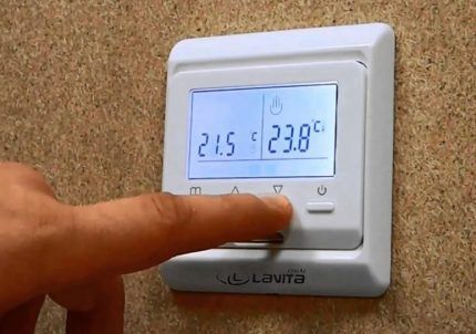 Installing a thermostat on the wall