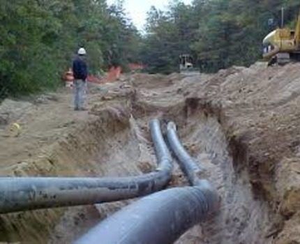 Simultaneous laying of the main gas pipeline line and a parallel one