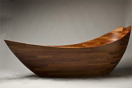 Wooden boat bathtub