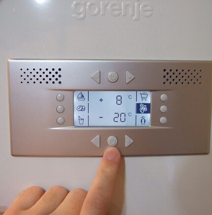 Buying a freezer with a control panel