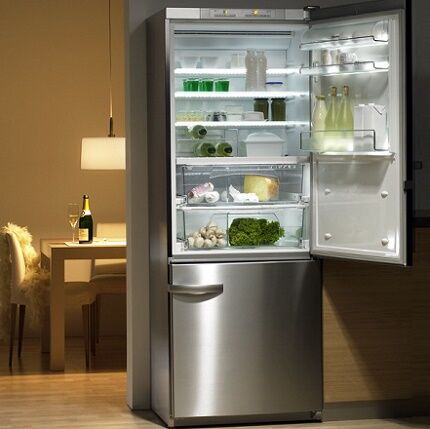 Effective and spacious refrigeration equipment