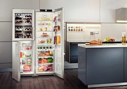 Magkatabing refrigerator