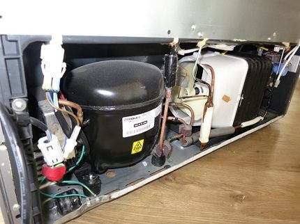 Bottom compressor para sa Side-by-Side refrigerator 