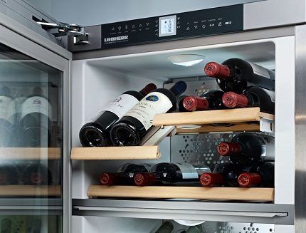 Compartment for storing luxury wine