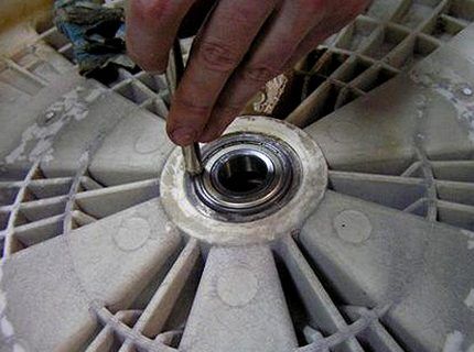 Bearing installation