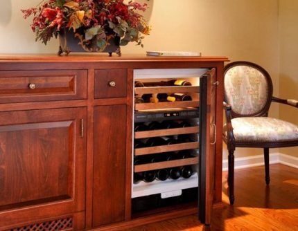 Wine cabinet placement