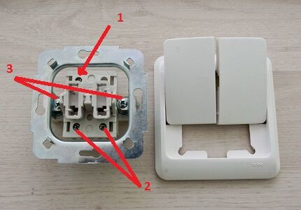 Schakelaarontwerp met schroefklemmen