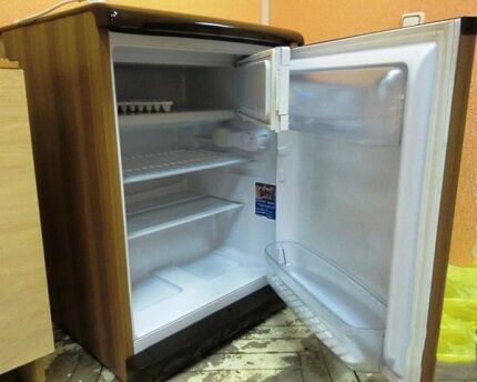 Refrigerator Indesit