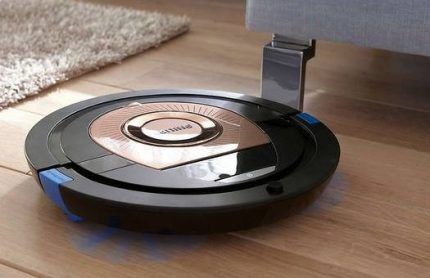 Robot vacuum cleaner Philips FC8776