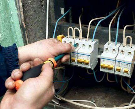 Checking the RCD in the panel