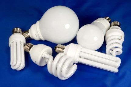 Compact fluorescent lamps