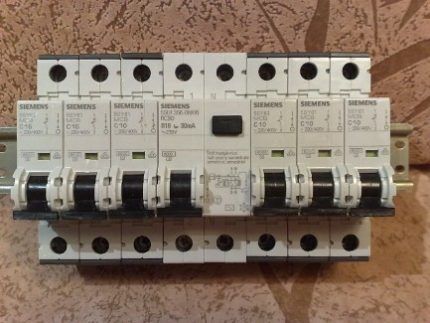 Automatic devices and RCDs on DIN rail