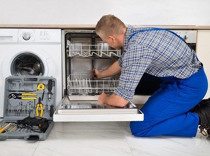 Calling the service department to reinstall a broken heating element in a dishwasher is a guarantee of high-quality installation of the device