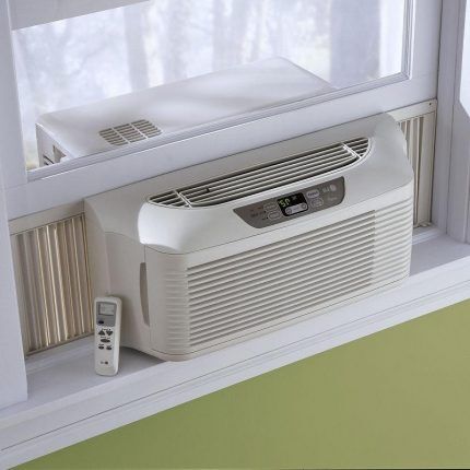 Monoblock window air conditioner