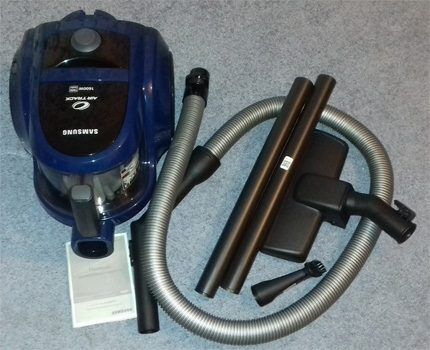 Vacuum cleaner accessory set