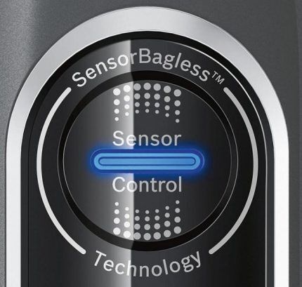 Touch panel of the Bosch Atthlet vacuum cleaner