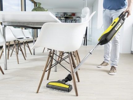 Cleaning an apartment with a Karcher vacuum cleaner