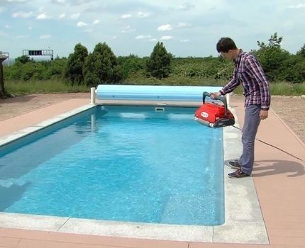 Choosing a vacuum cleaner for the pool