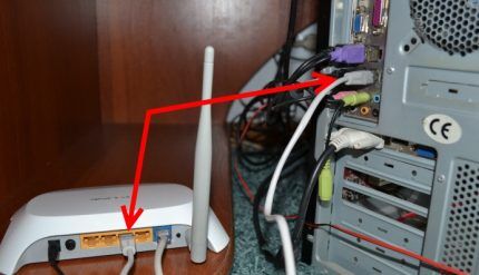 Connecting the router to a PC