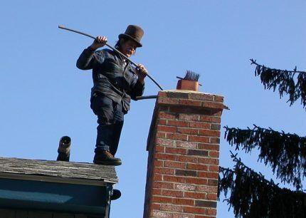 Chimney cleaning by a master 