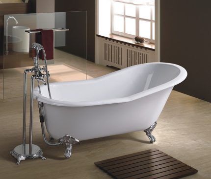 Cast iron bath