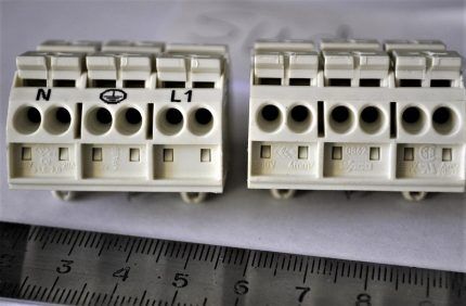 Terminal block for luminaires