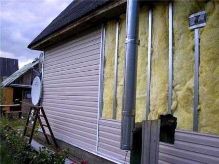 Une couche de pare-vapeur à l'extérieur de la maison