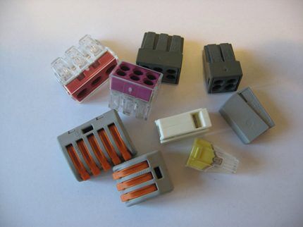 Self-clamping various terminal blocks