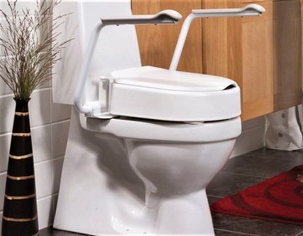 Toilettes pour personnes handicapées