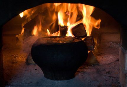 Pentola nel forno russo