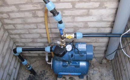 Installation of a pumping station in a caisson