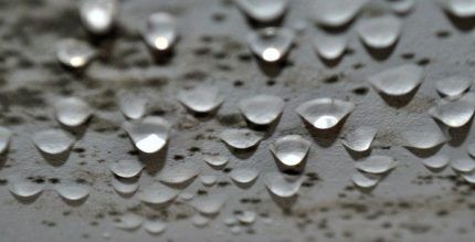 Condensation on the ceiling