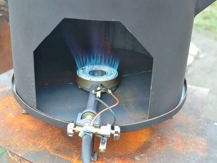 Installing a gas burner inside a container