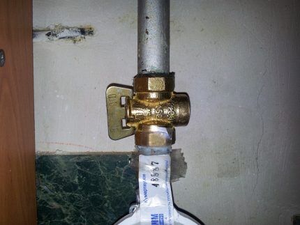 Gas shut-off valve