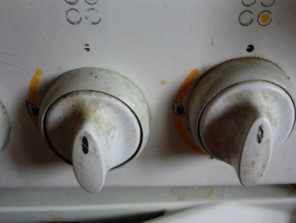 Greasy gas stove handles