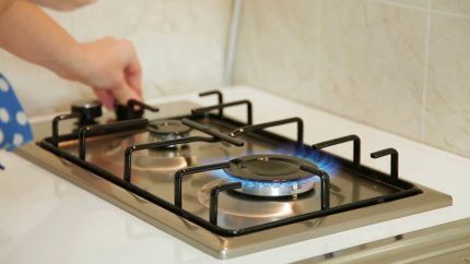 Sistem kawalan mekanikal dalam dapur gas