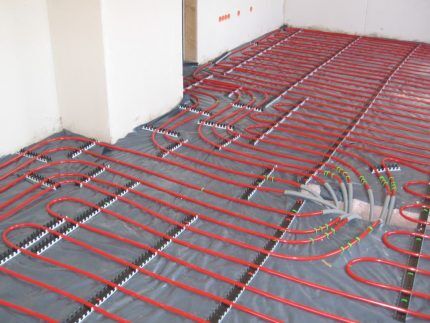 Warm water floor system