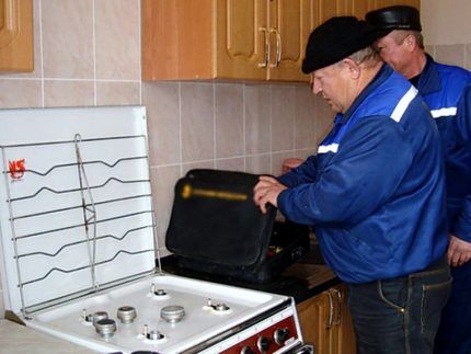 Brancher une cuisinière à gaz