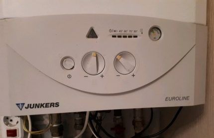 Gas boiler Junkers