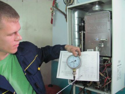 Comprobación del estado técnico de la caldera de gas. 