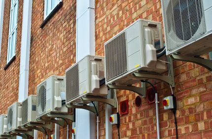 Air conditioner outdoor units