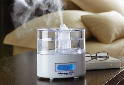 Steam household air humidifying device 