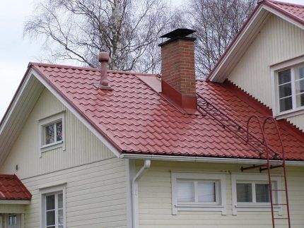 Stairs to the roof