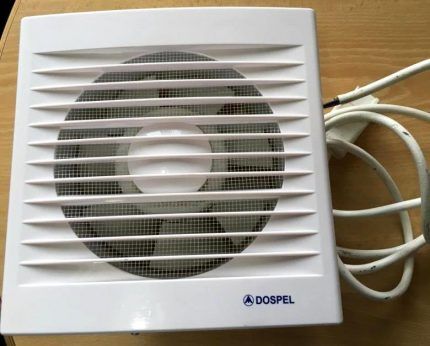 Ventilador superior de plàstic