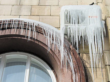 Air conditioning in icicles